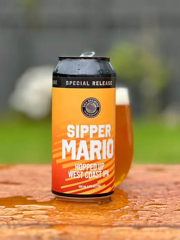 Sipper Mario