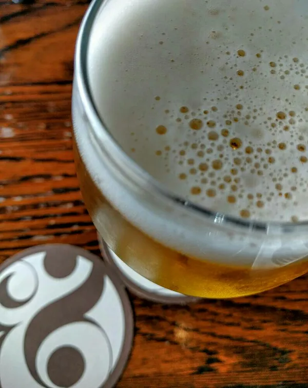 Champagne Supernova